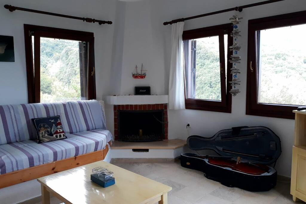 Perivoli Villa Khorevtón Luaran gambar