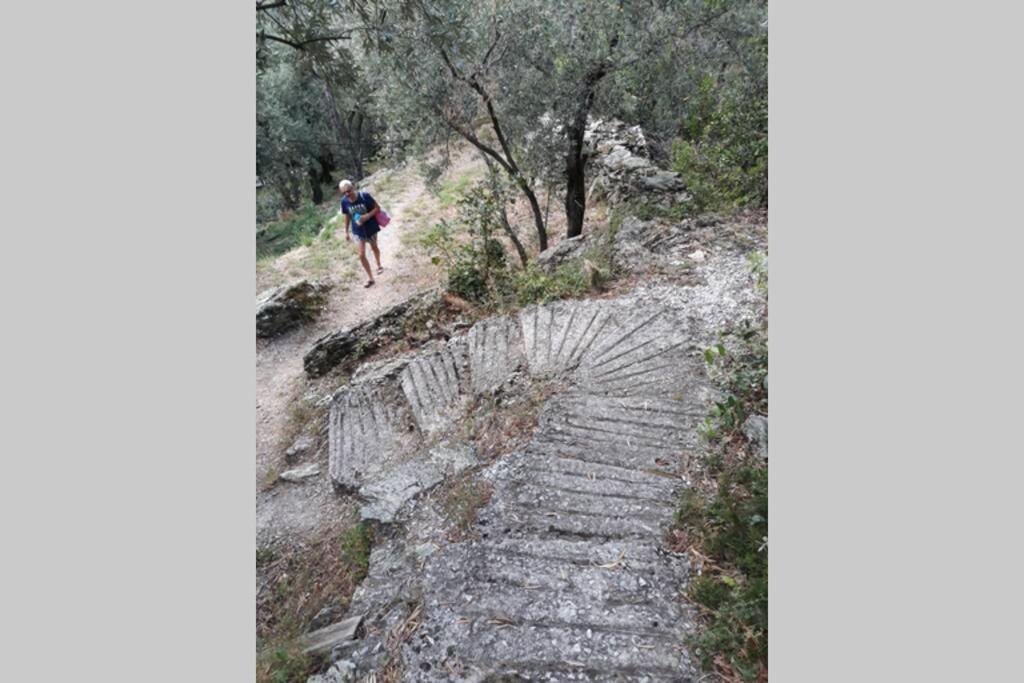 Perivoli Villa Khorevtón Luaran gambar