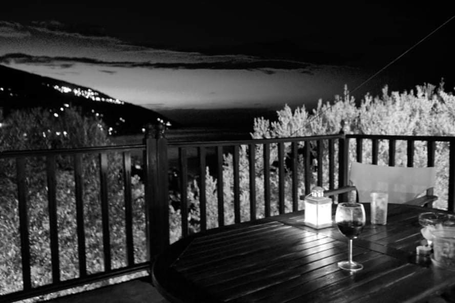 Perivoli Villa Khorevtón Luaran gambar